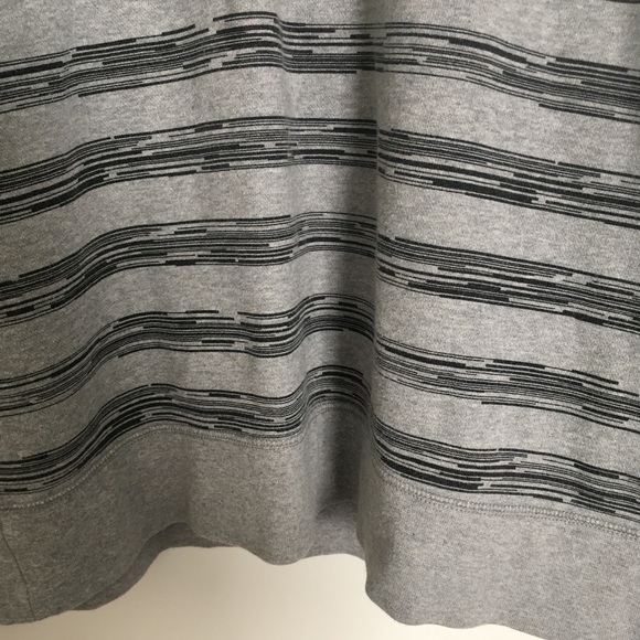 Nike Sweater - Picture 3 of 4